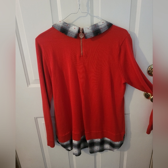 Tommy Hilfiger Sweater over w/faux shirt L - Picture 7 of 7